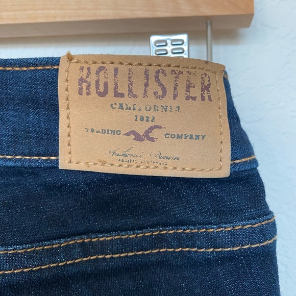 Hollister Women’s Jeans, Jr. size 00S/waist 23”Length 30”.  NWT Dark Wash - Picture 11 of 14